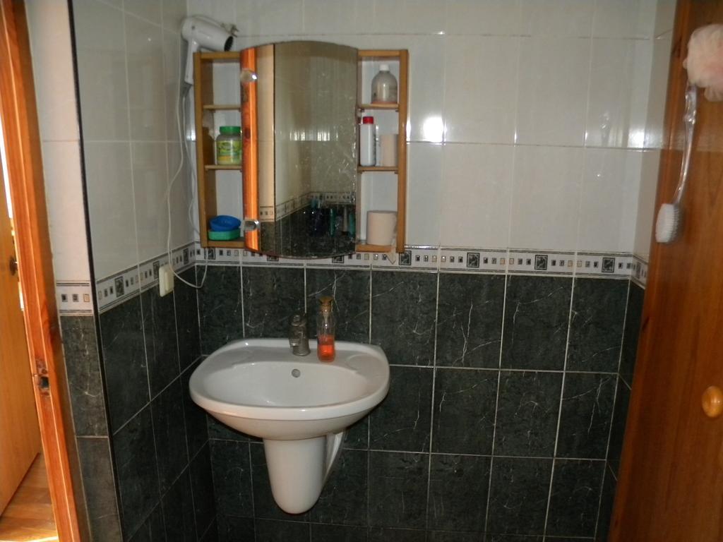 Guest House Dacha Kiev Ngoại thất bức ảnh